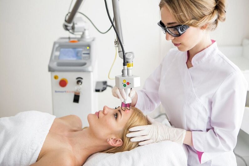 procedimiento de rejuvenecimiento de la piel facial con láser